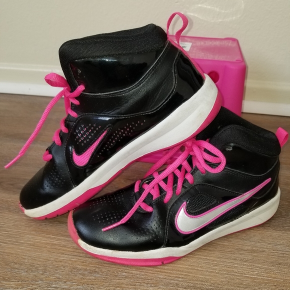 hot pink nike high tops